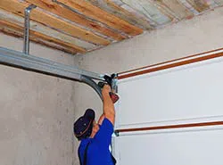 Garage Door & Opener Repairs Glen Ellyn, IL 630-523-9261 - repair-side